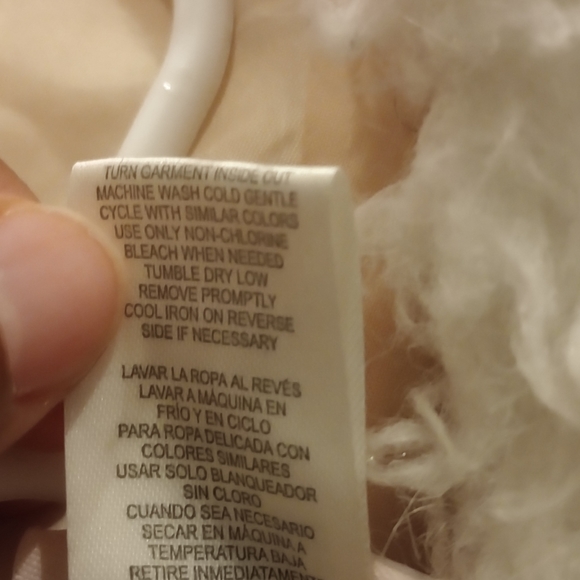 Vest - Picture 4 of 4